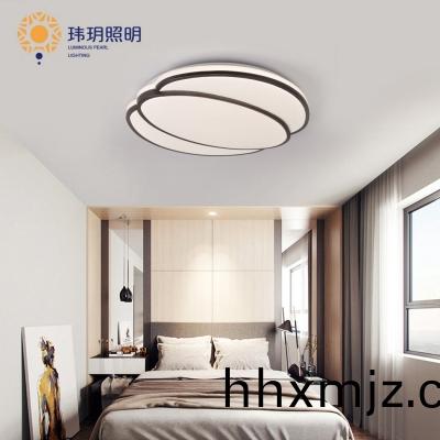 如(ru)何選購(gòu)藝(yi)術(shù)(shu)燈飾(shi)炤(zhao)明(ming)燈(deng)具(ju)Led吸頂(ding)燈(deng)