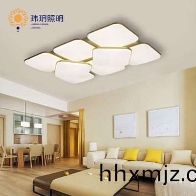 燈飾的實(shí)(shi)用(yong)性(xing)與裝飾性